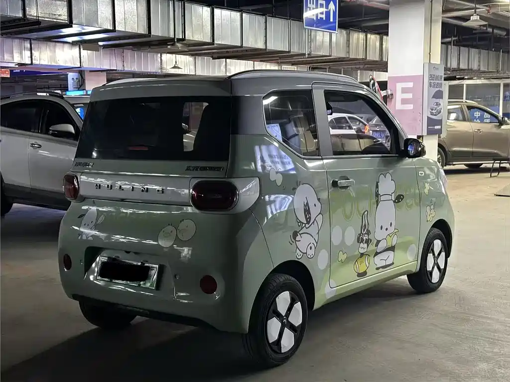 Wuling MINIEV — миниатюра 6