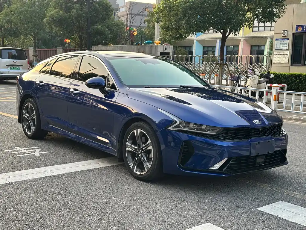 Kia K5 — миниатюра 3