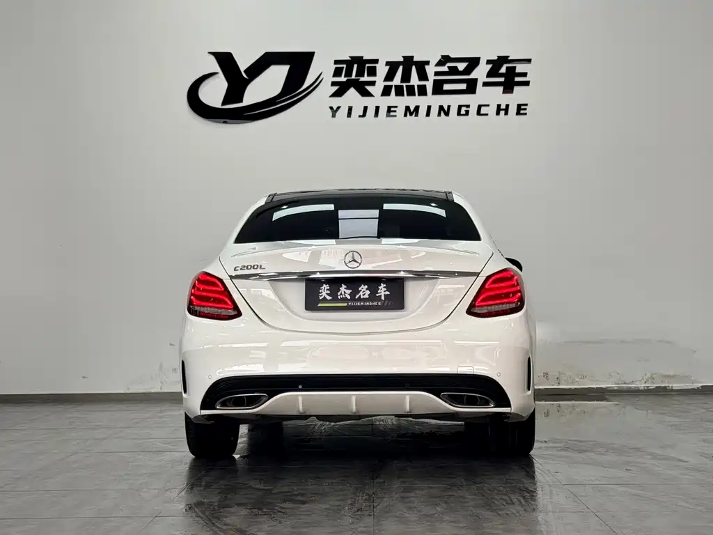 Mercedes-Benz C-Class — миниатюра 8
