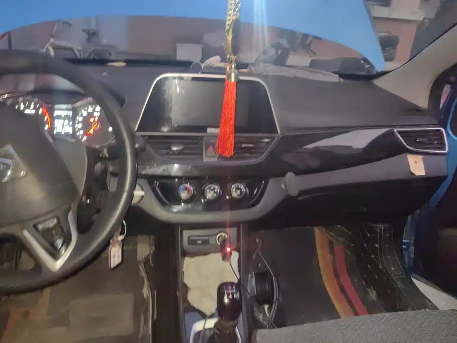 Baojun 310 — миниатюра 13