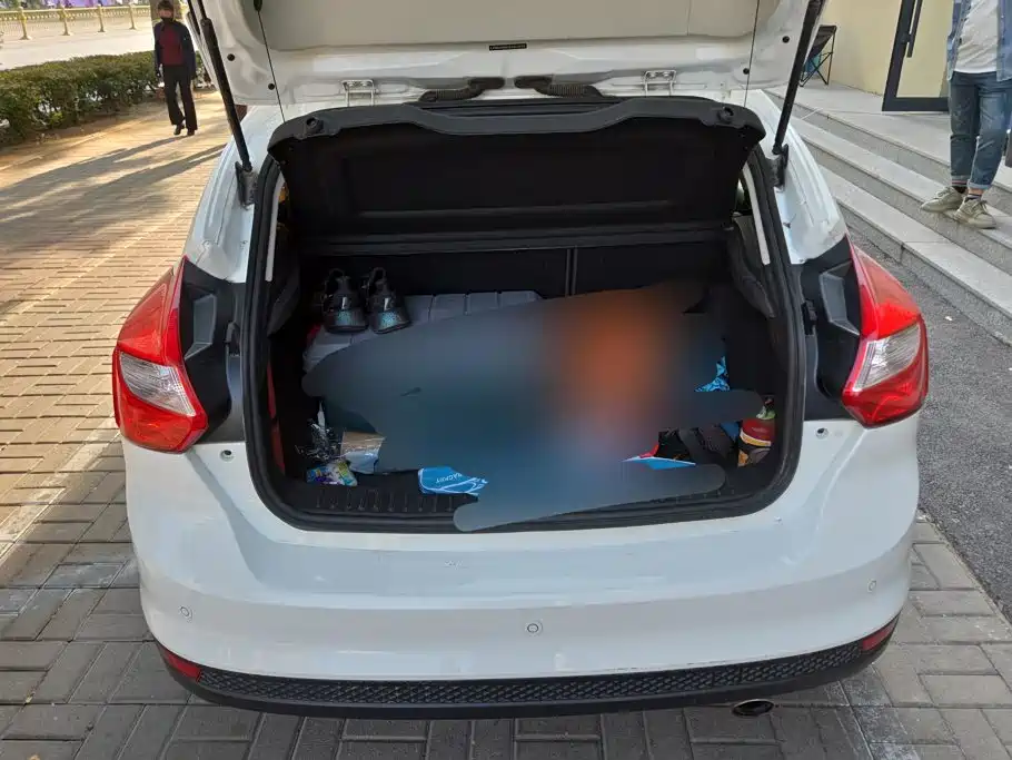 Ford Focus — миниатюра 4