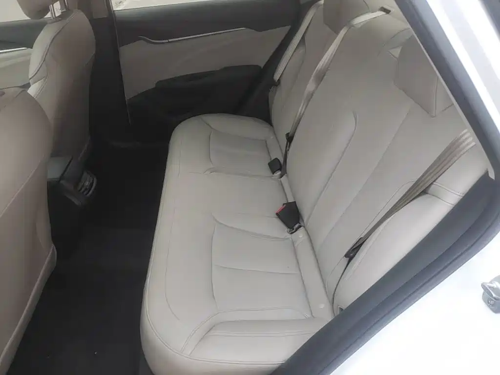 Buick Excelle — миниатюра 17