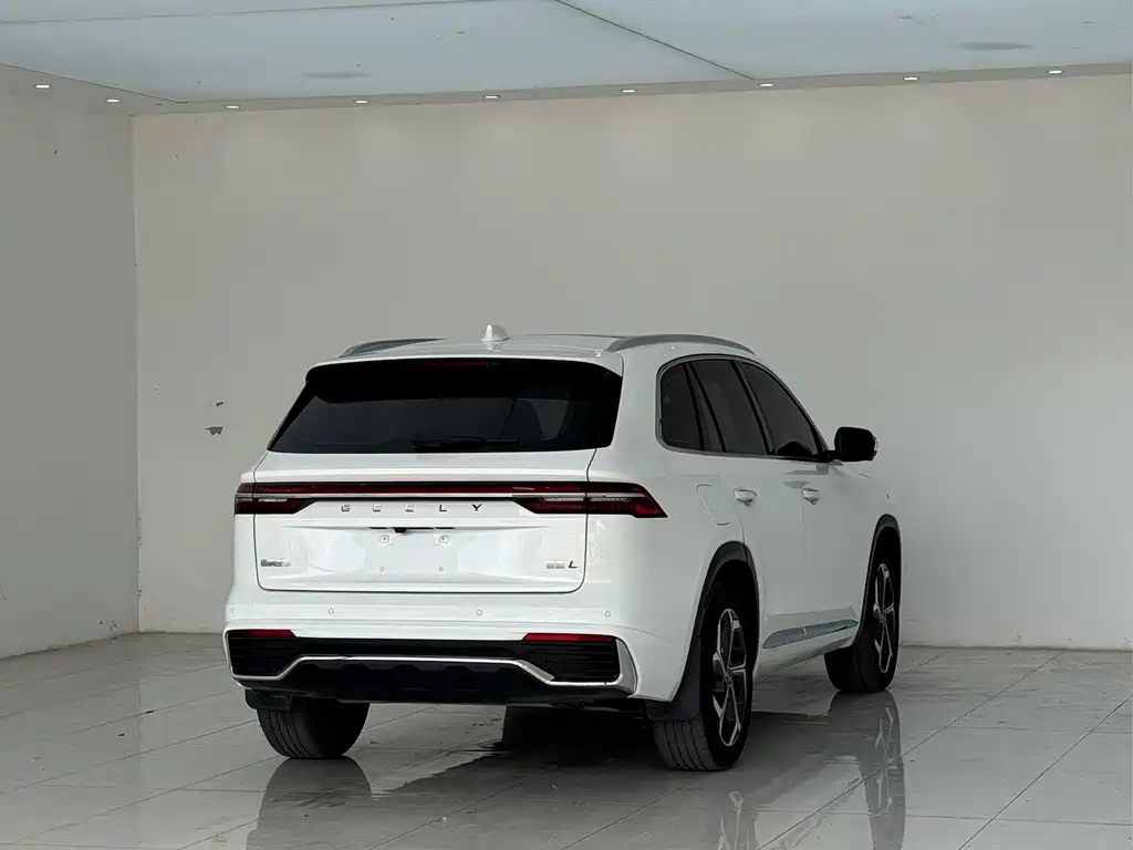 Geely Xingyue L — миниатюра 22