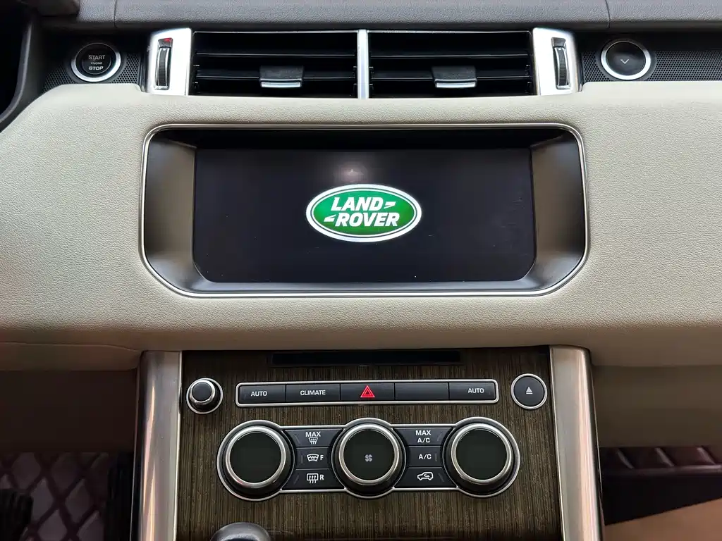 Land Rover Sport — миниатюра 17