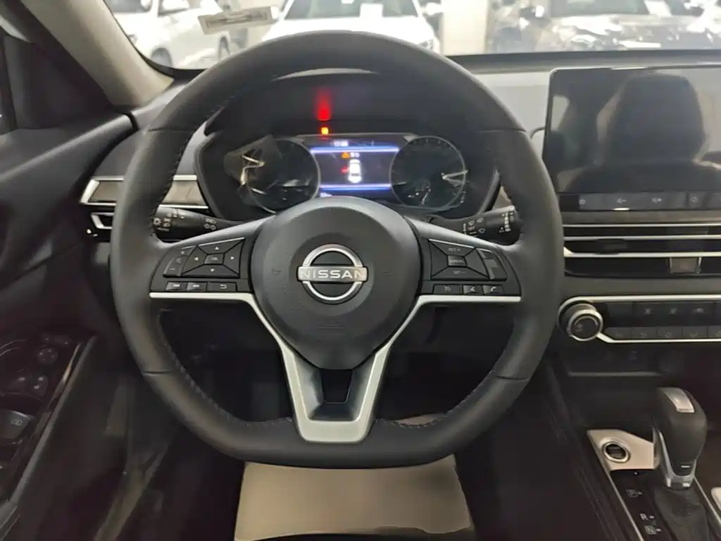 Nissan Teana — миниатюра 11