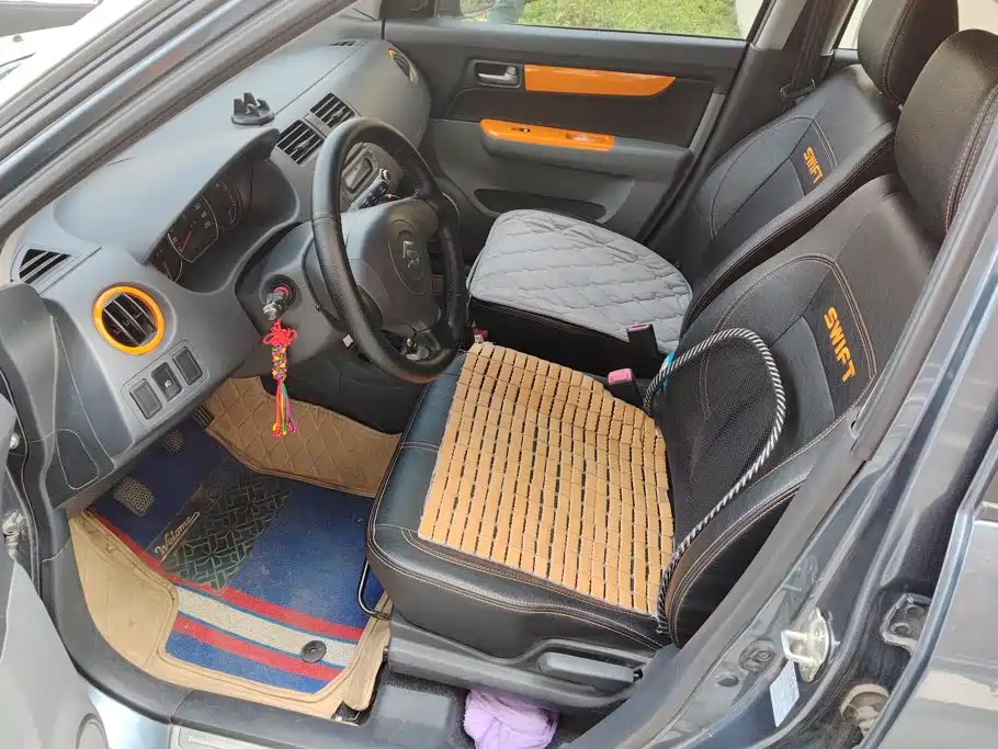 Suzuki Swift — миниатюра 9