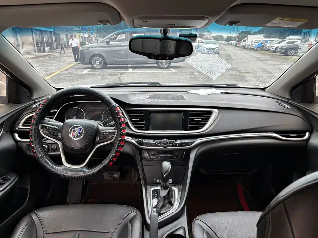 Buick Excelle — миниатюра 13
