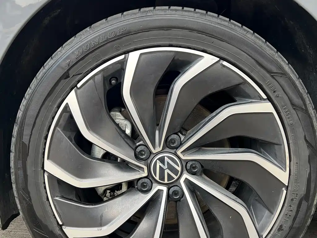 Volkswagen Golf — миниатюра 14