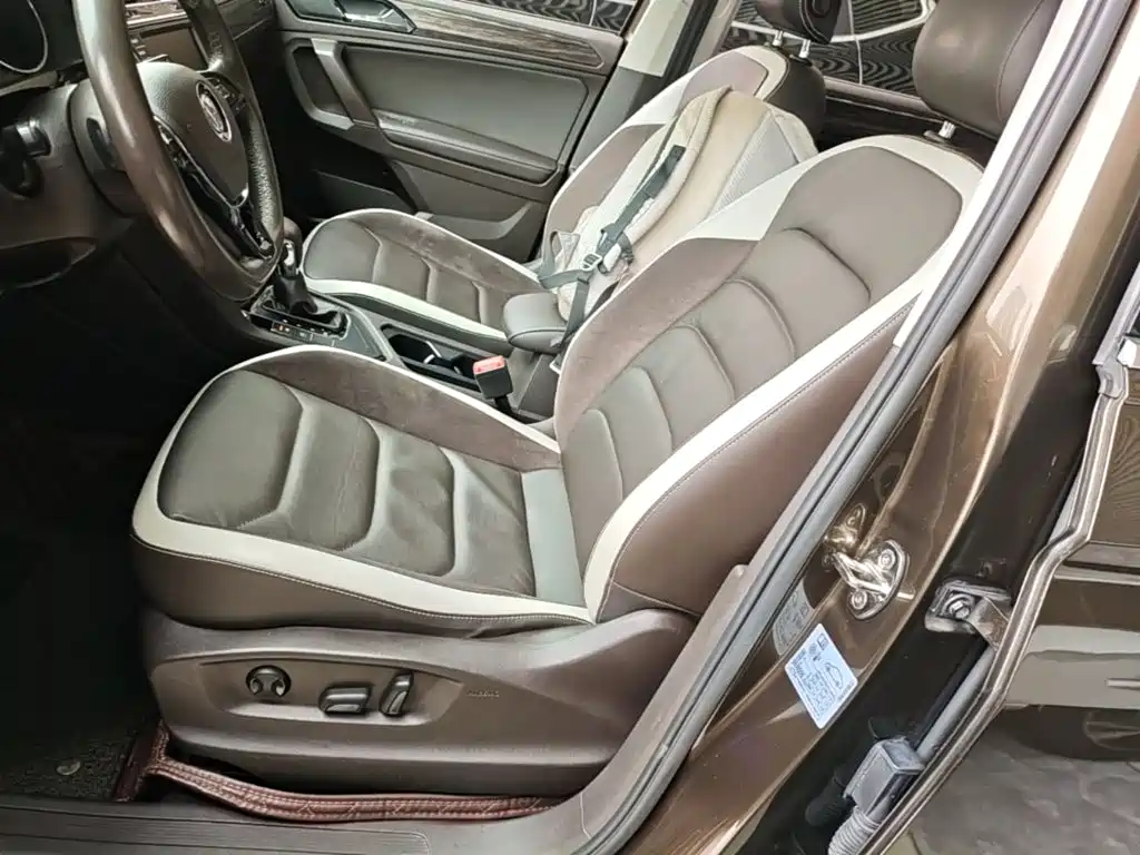 Volkswagen Tiguan L — миниатюра 15
