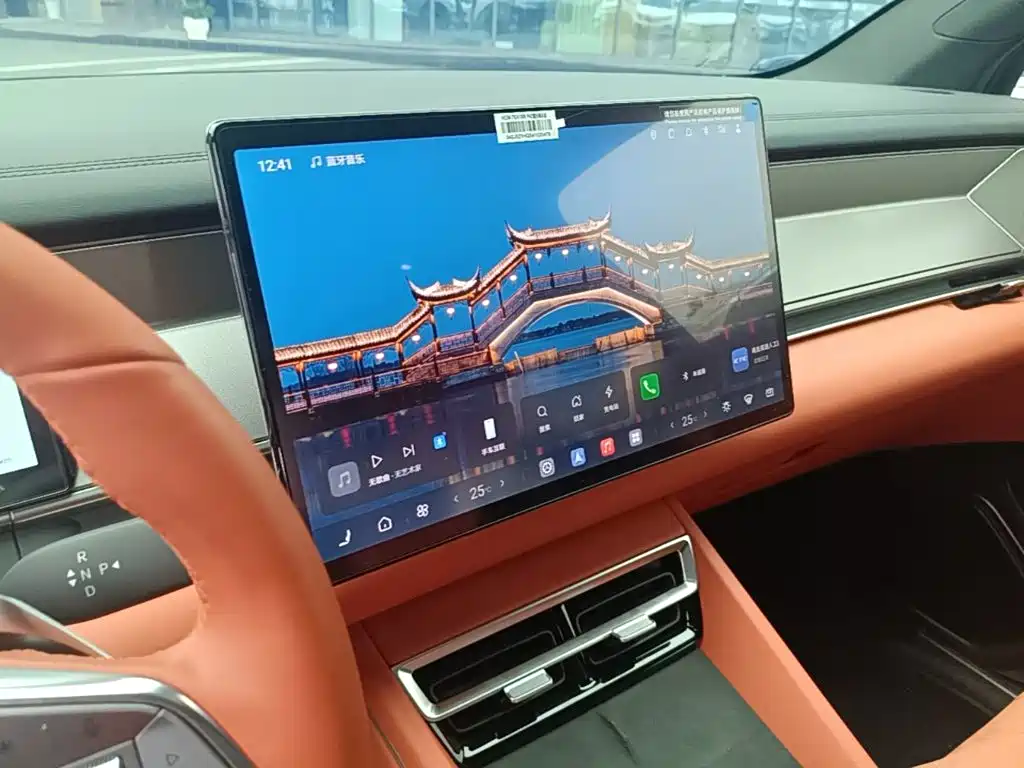 BYD Tang L — миниатюра 13