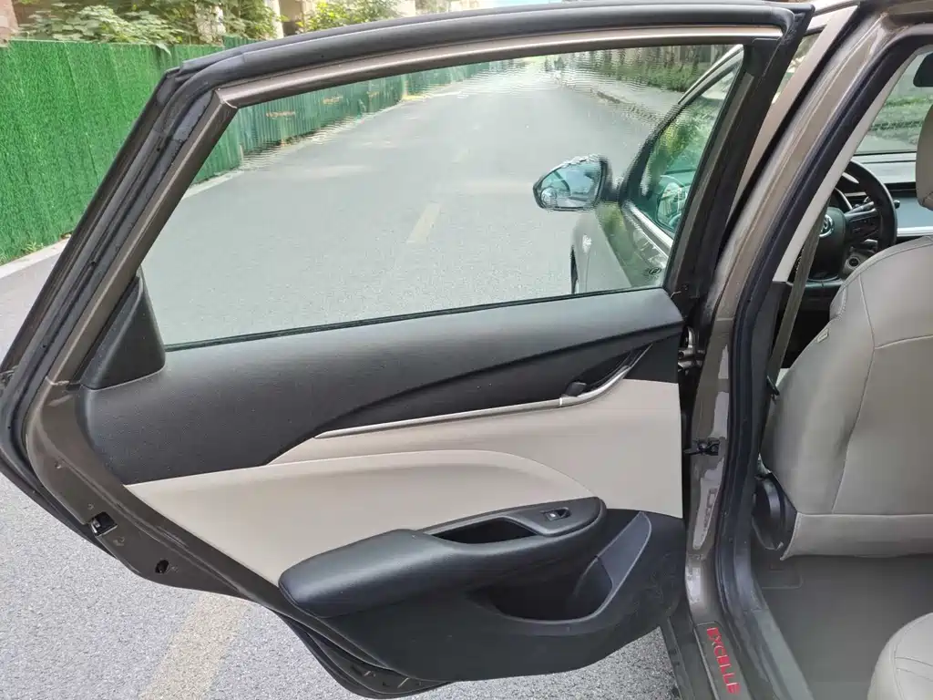 Buick Excelle — миниатюра 14