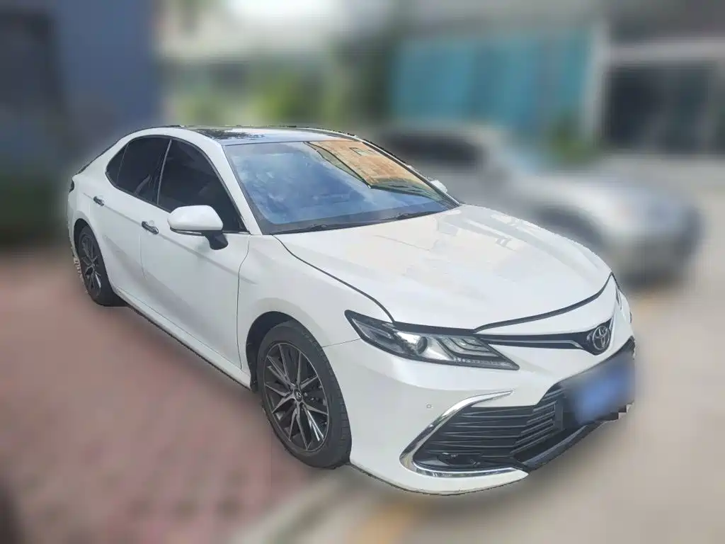 Toyota Camry — миниатюра 24