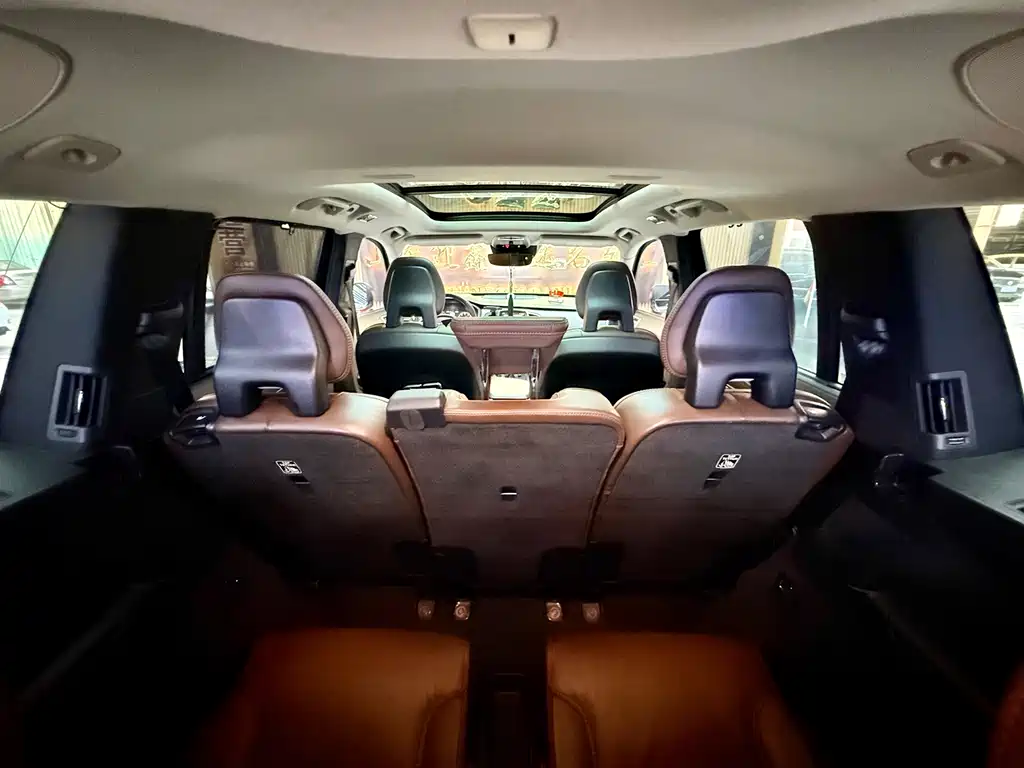 Volvo XC90 — миниатюра 20