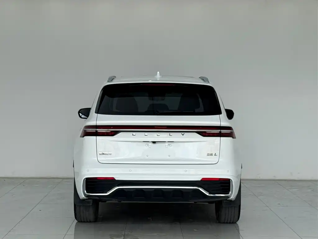 Geely Xingyue L — миниатюра 23