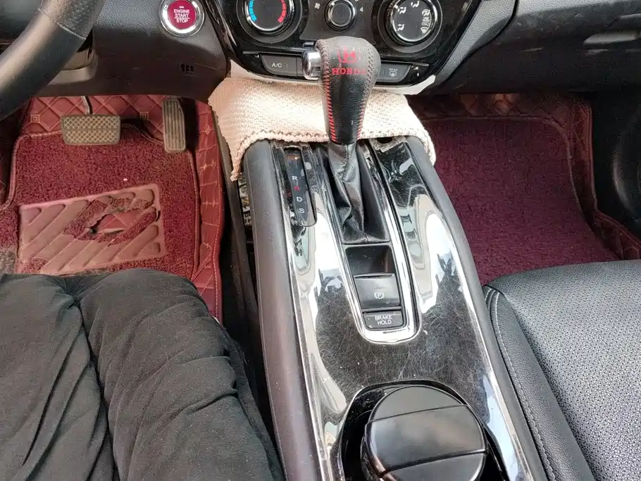 Honda Vezel — миниатюра 16