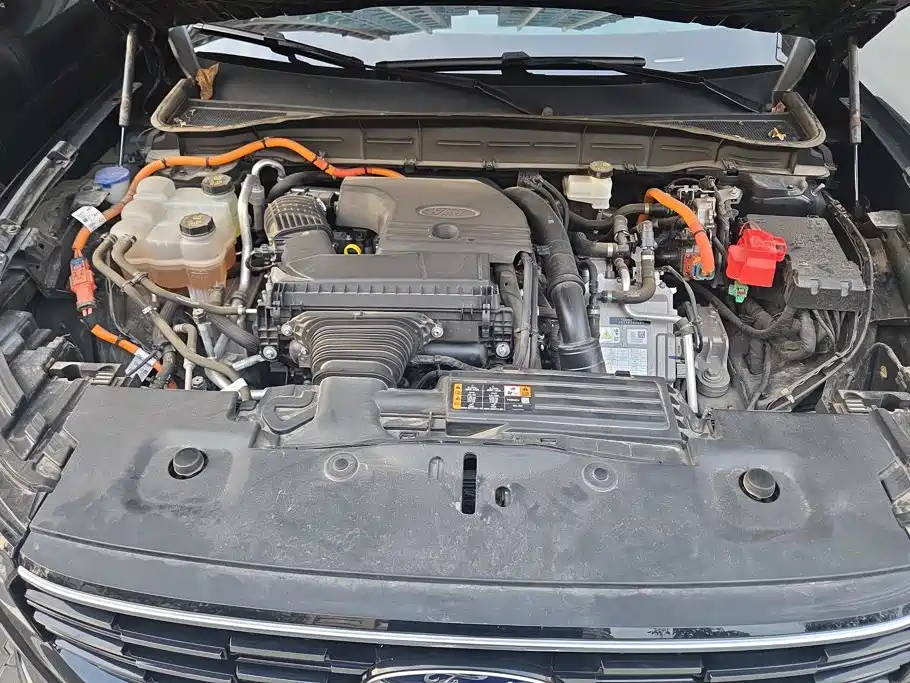 Ford Edge — миниатюра 10