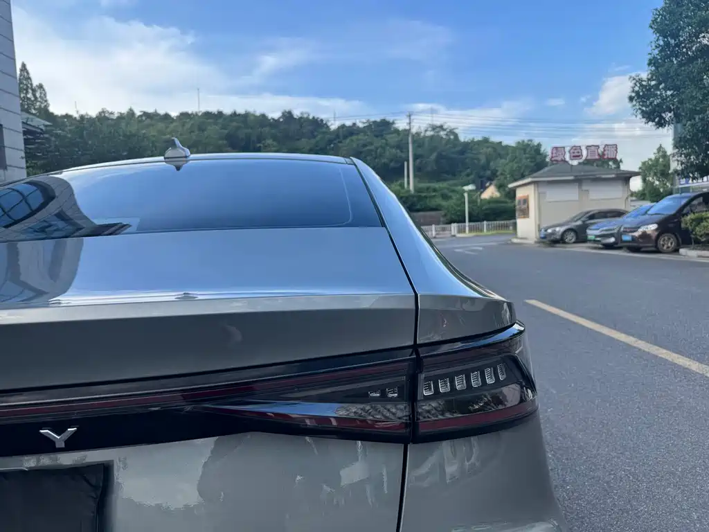 Chery Arrizo 8 — миниатюра 6