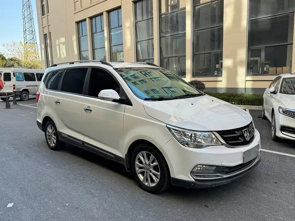 BAOJUN 730