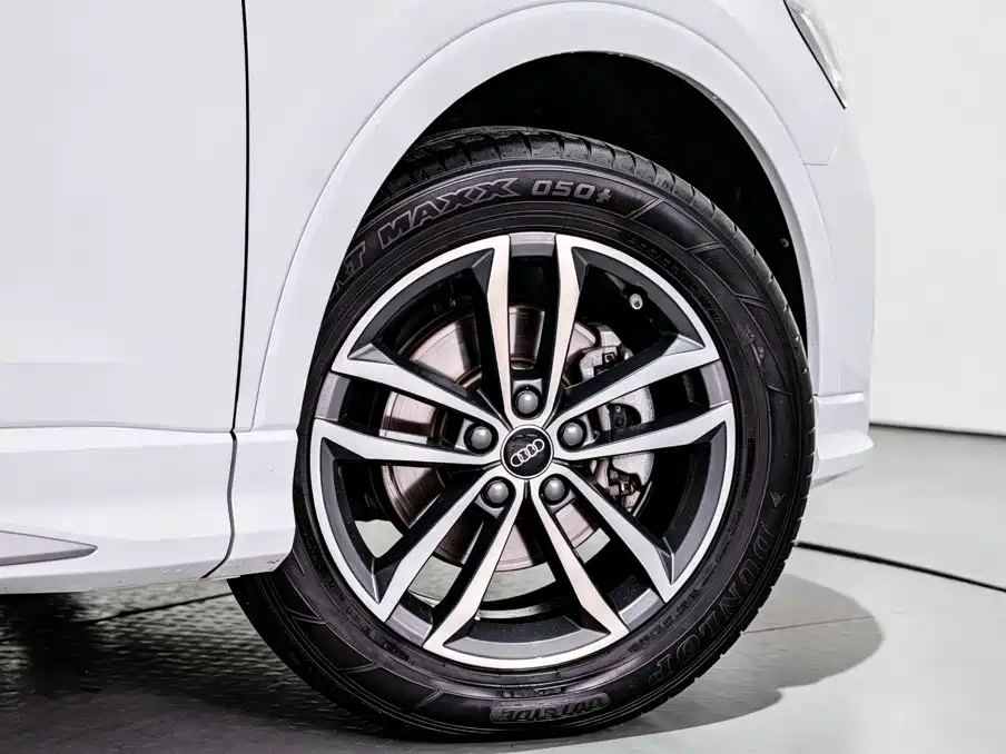 Audi Q3 — фотографии объявления, Фото 7