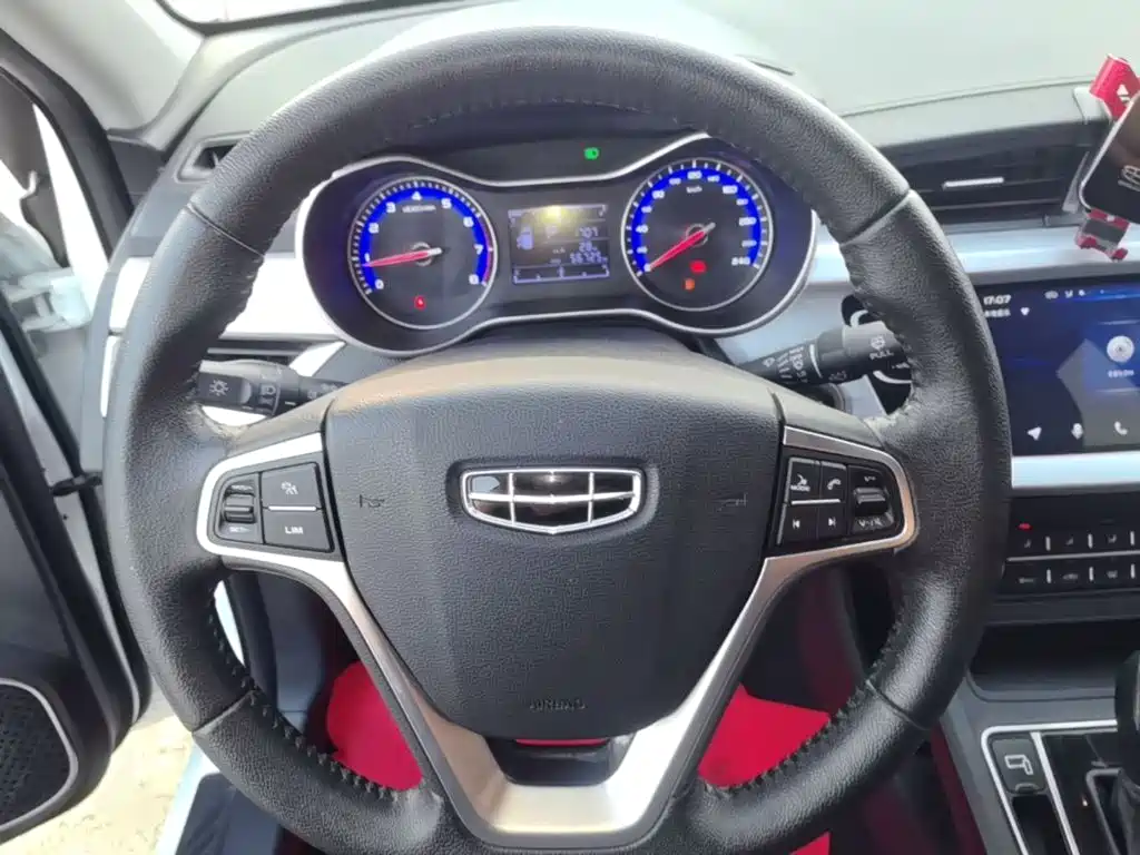 Geely Vision — миниатюра 11