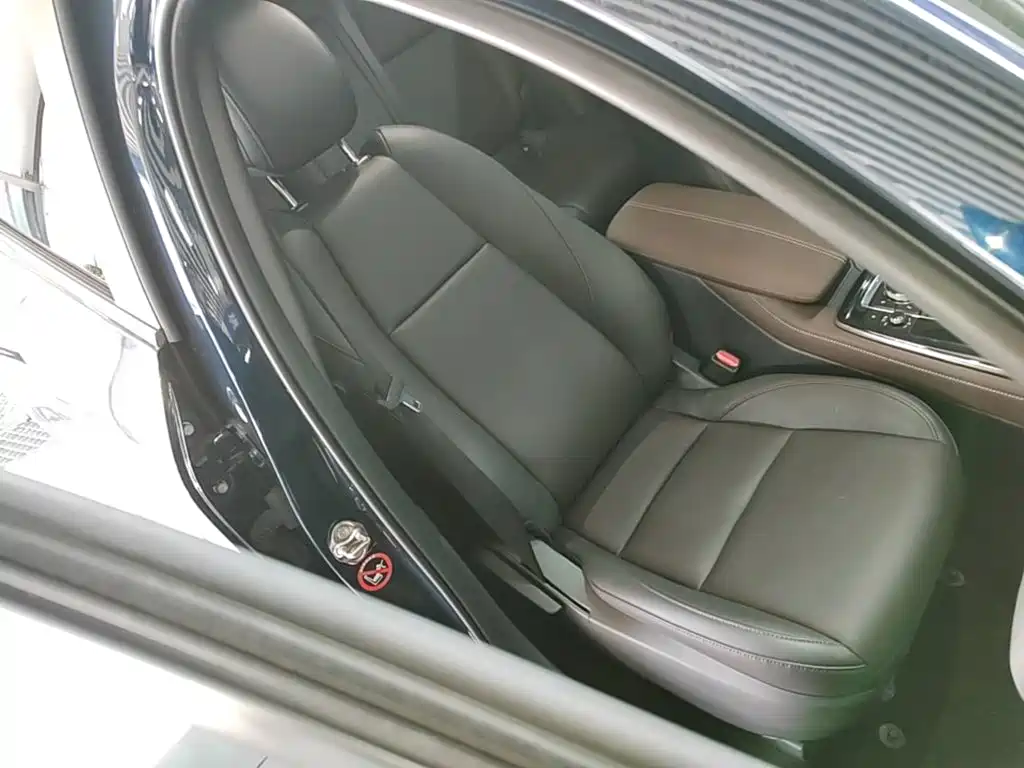 Mazda CX-30 — миниатюра 25
