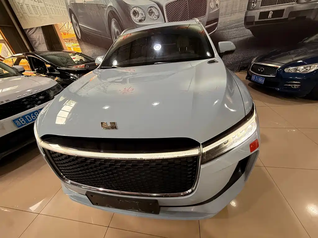 Li Auto Li ONE — миниатюра 2