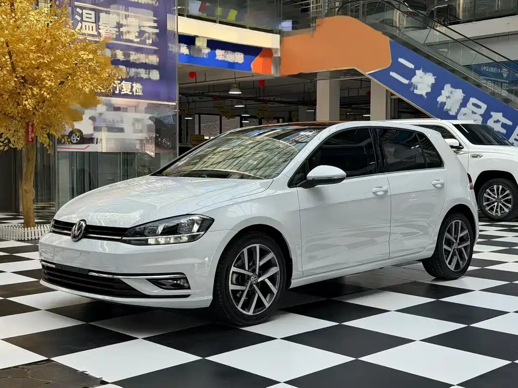 Volkswagen Golf 2020