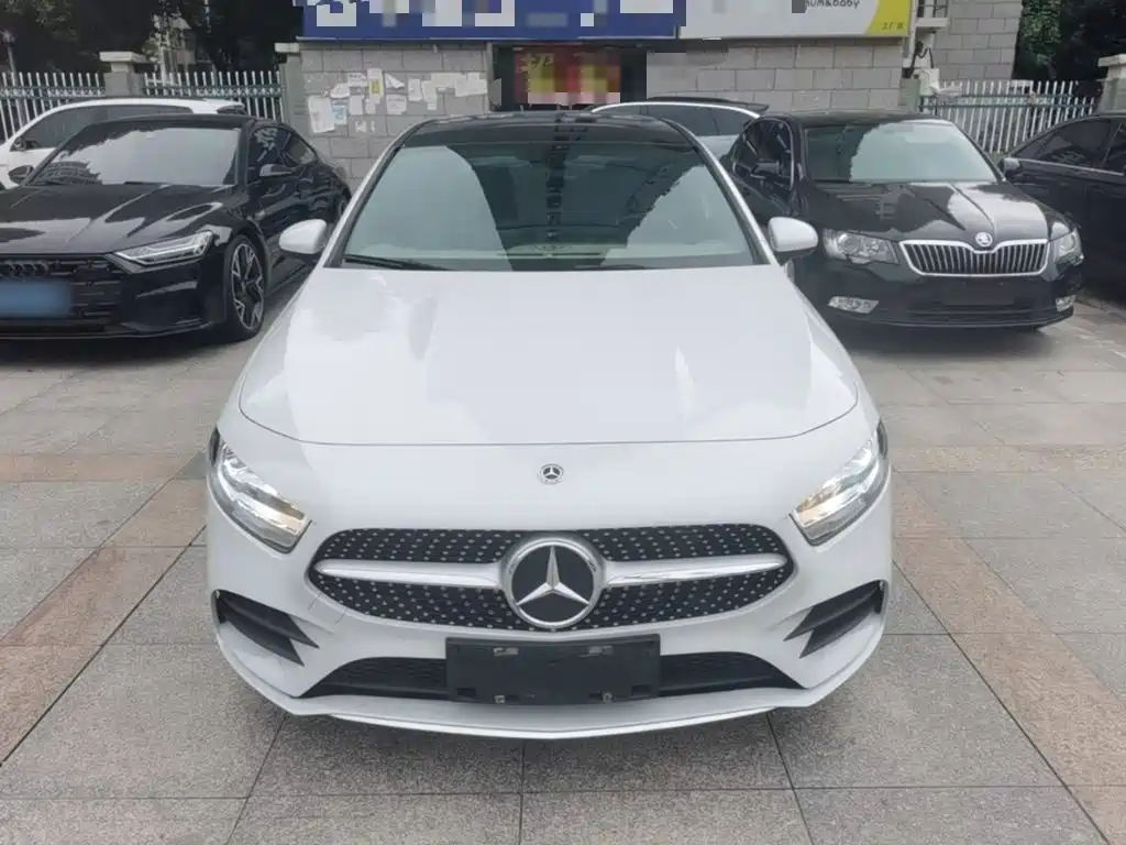 Mercedes-Benz A-Class — миниатюра 3