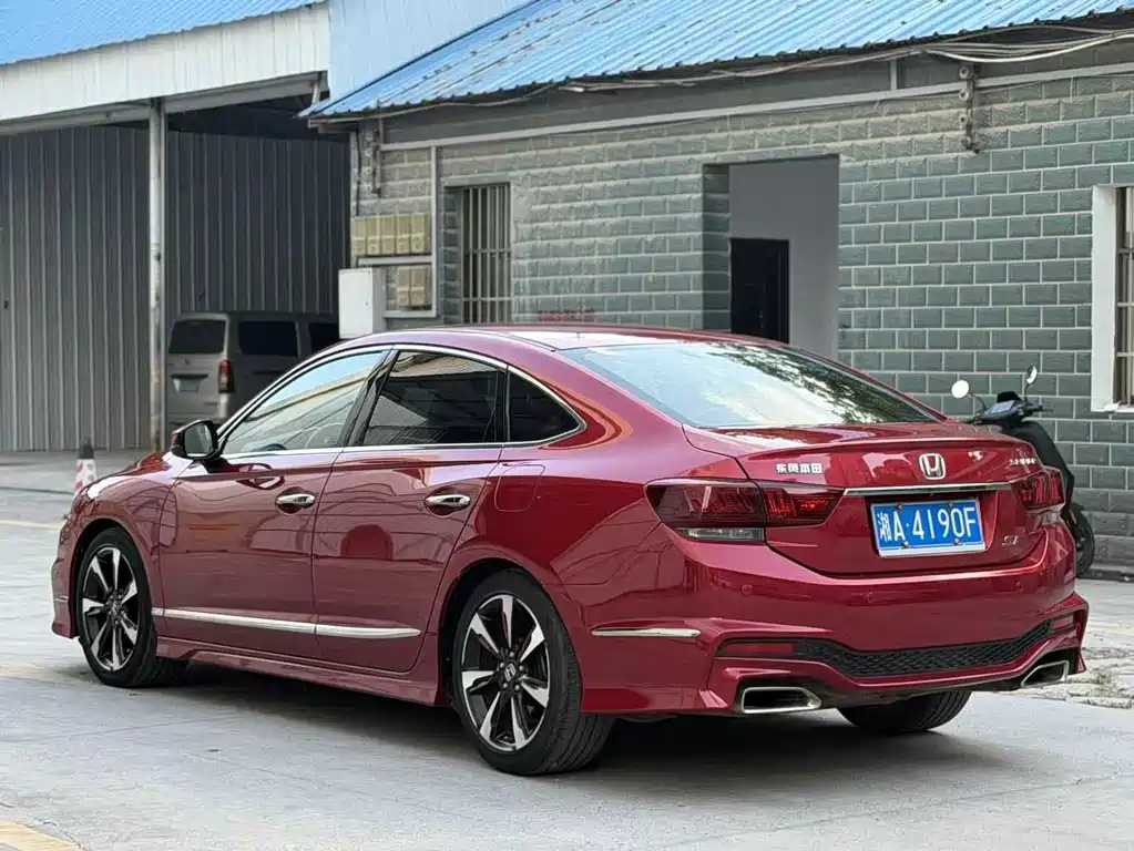 Honda Spirior — миниатюра 7