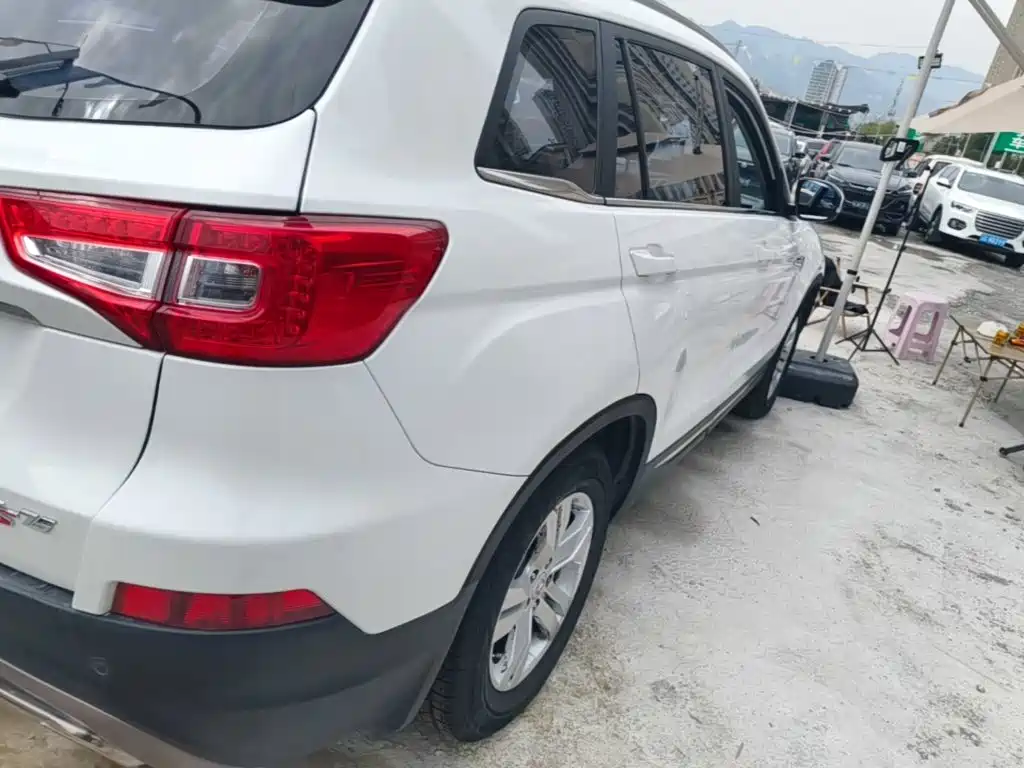 Changan CS75 — миниатюра 8