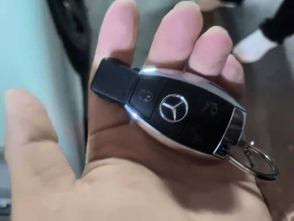 Mercedes-Benz C-Class (Import) — миниатюра 9