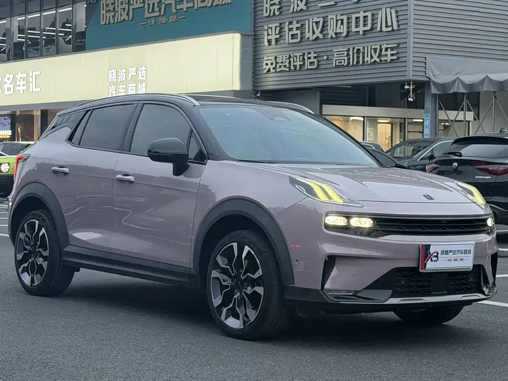 Lynk & Co 06 — миниатюра 3