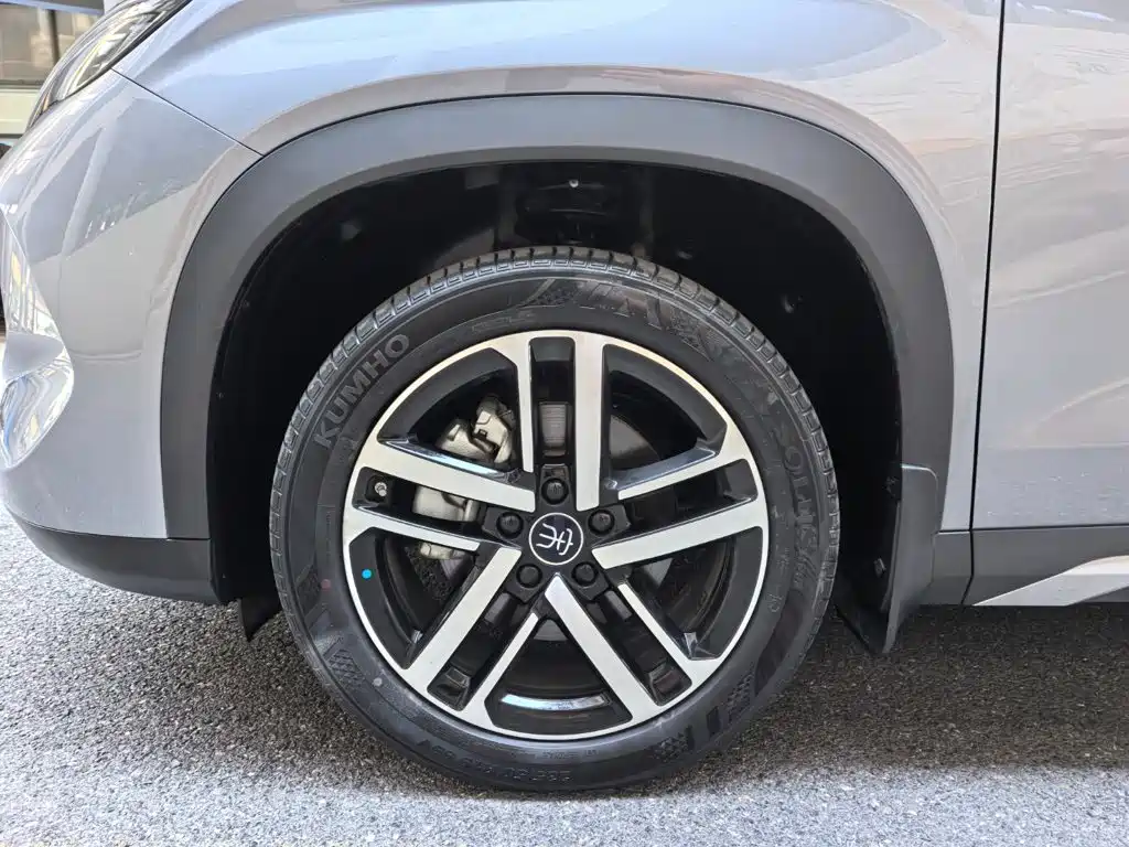 BYD L DM-i — миниатюра 6
