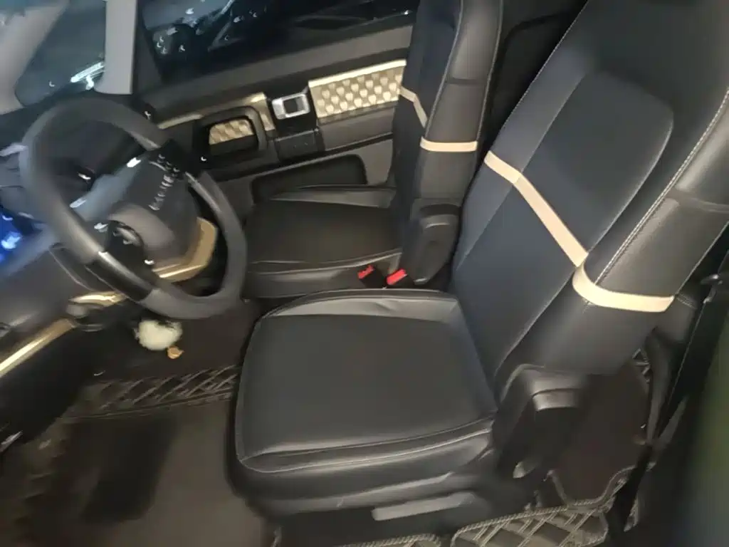 Baojun KiWi EV — миниатюра 15