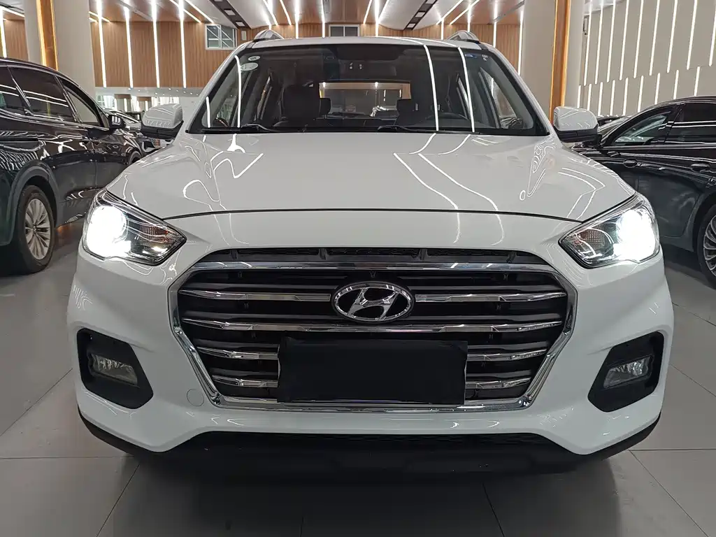 Hyundai ix35 — миниатюра 2