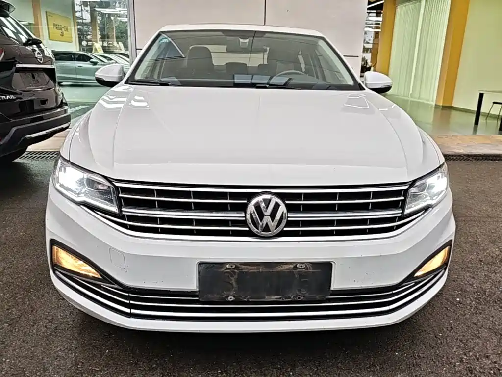 Volkswagen Bora — миниатюра 3