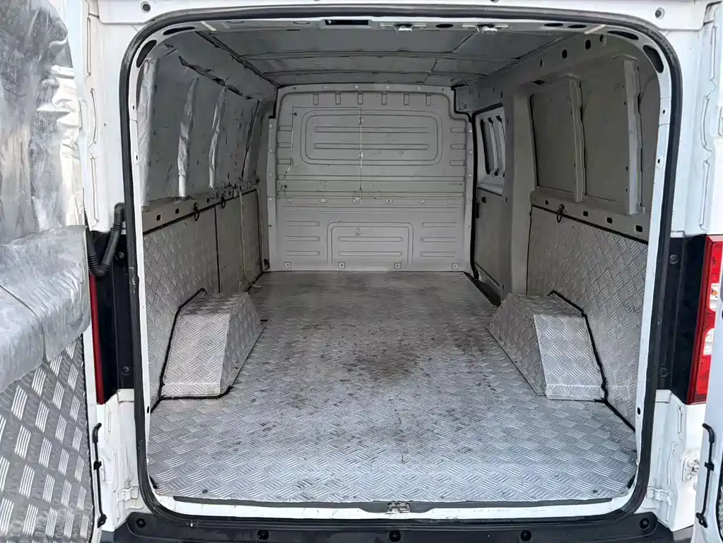Wuling Yangguang — миниатюра 8