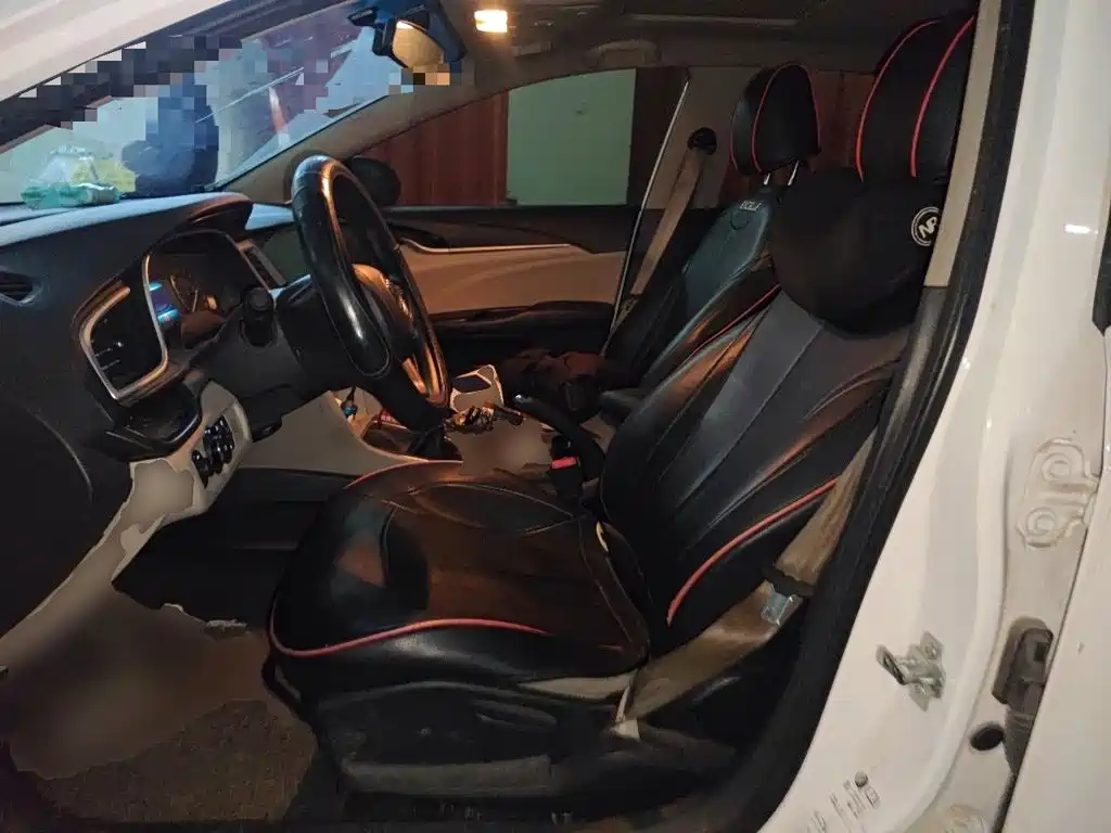 Buick Excelle — миниатюра 11