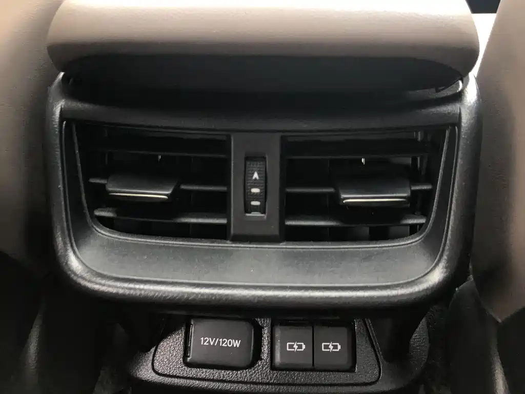 Lexus ES — миниатюра 19