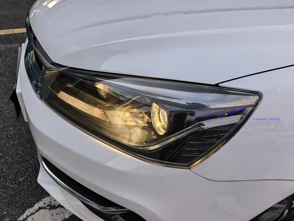 Geely Emgrand — миниатюра 12