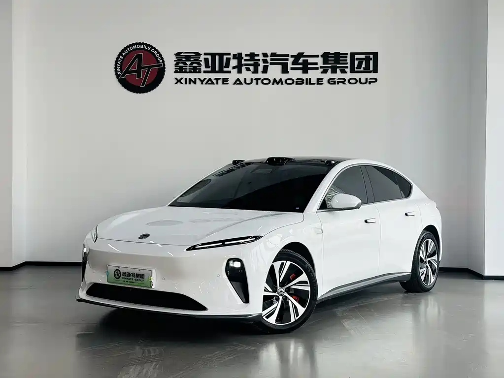 NIO NIO ET5