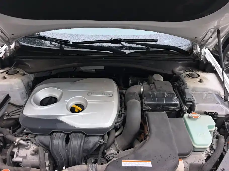 Kia K5 New Energy — миниатюра 10