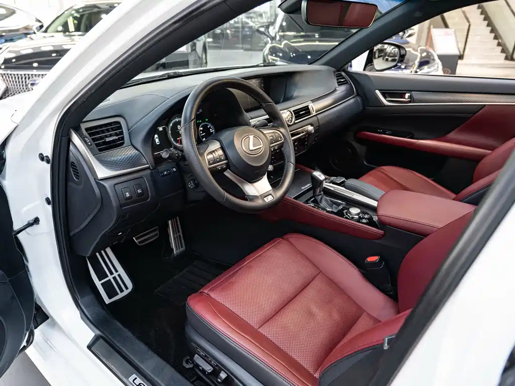 Lexus GS — миниатюра 9