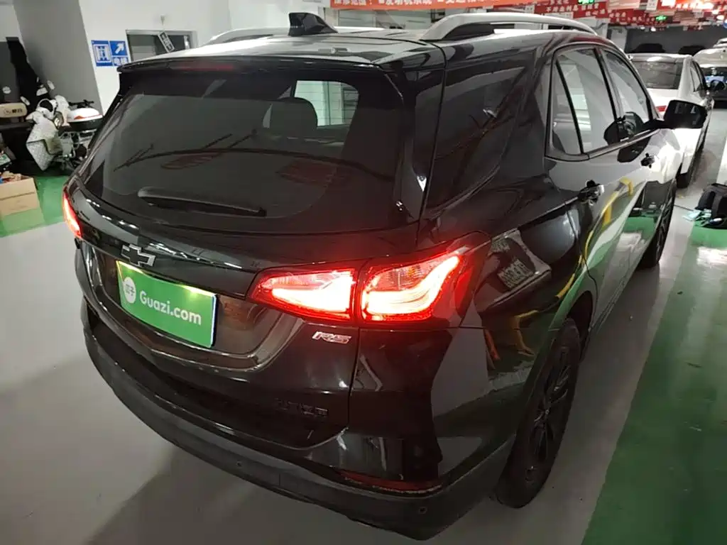 Chevrolet Equinox — миниатюра 7