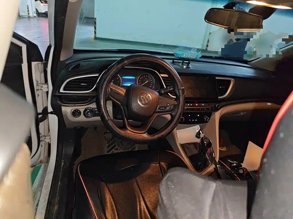 Buick Excelle — миниатюра 6