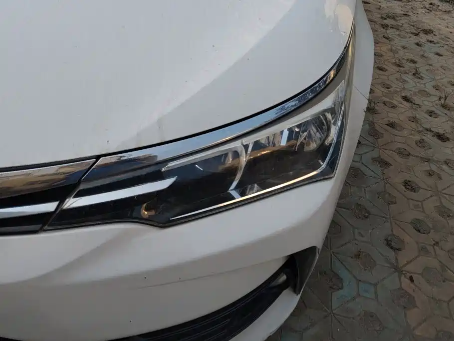 Toyota Corolla — миниатюра 5