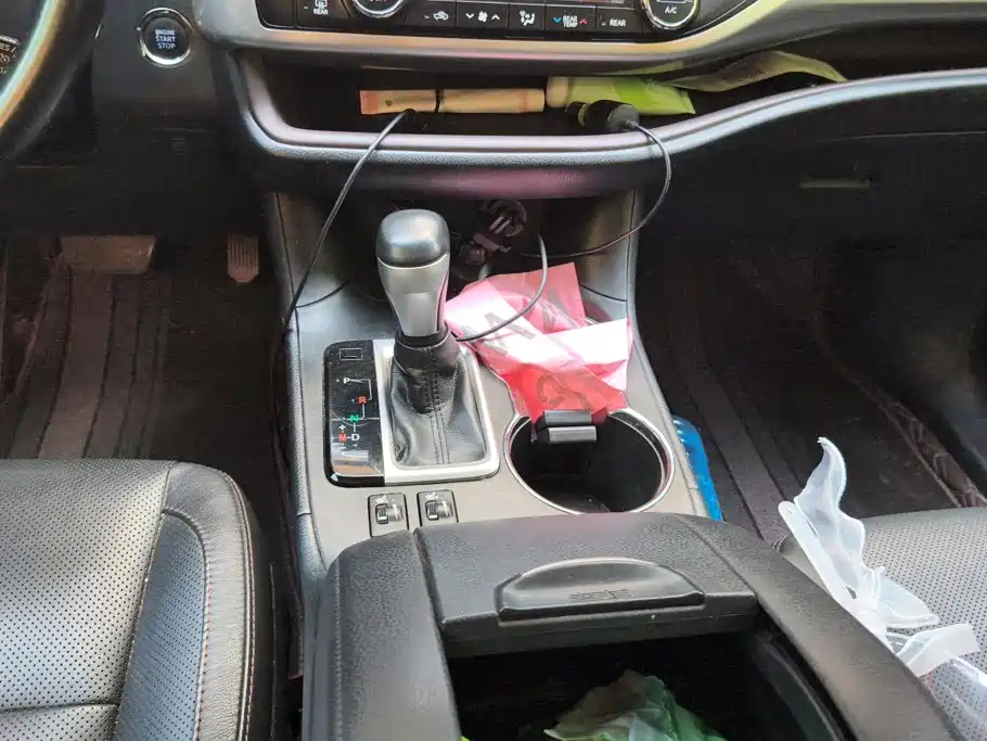 Toyota Highlander — миниатюра 16