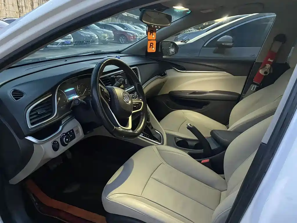 Buick Excelle — миниатюра 4