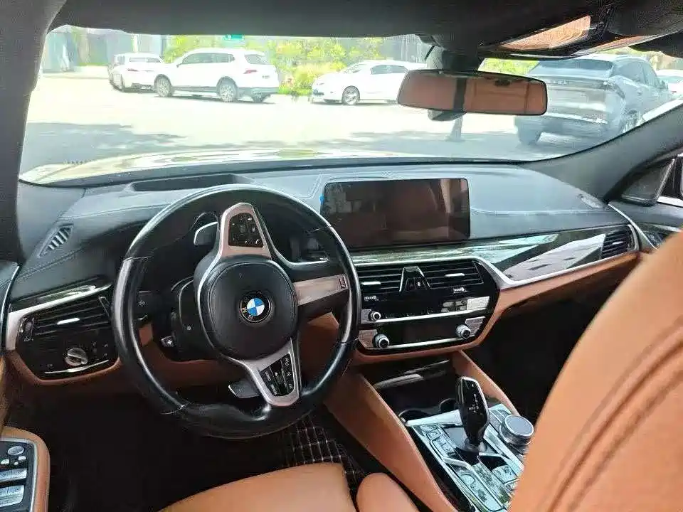 BMW 6 Series GT — миниатюра 5