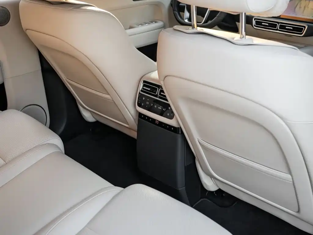 Li Auto Li L6 — миниатюра 10